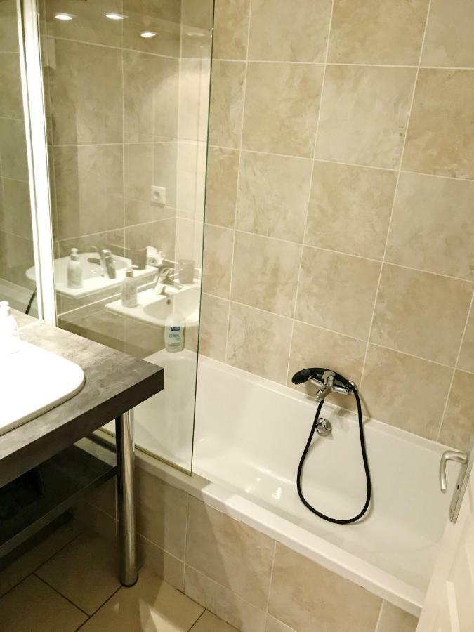 Duplex Vieux Port - คานส์ ภายนอก รูปภาพ