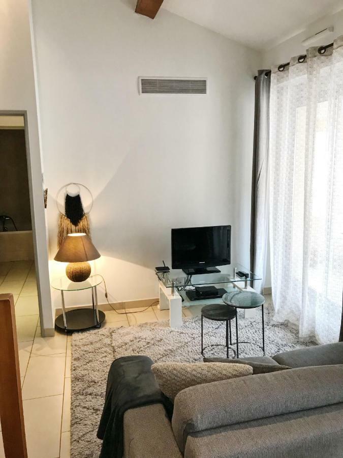 Duplex Vieux Port - คานส์ ภายนอก รูปภาพ